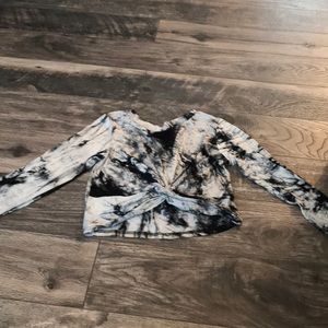 Tie Die Long Sleeve Crop Top with Knot Infront